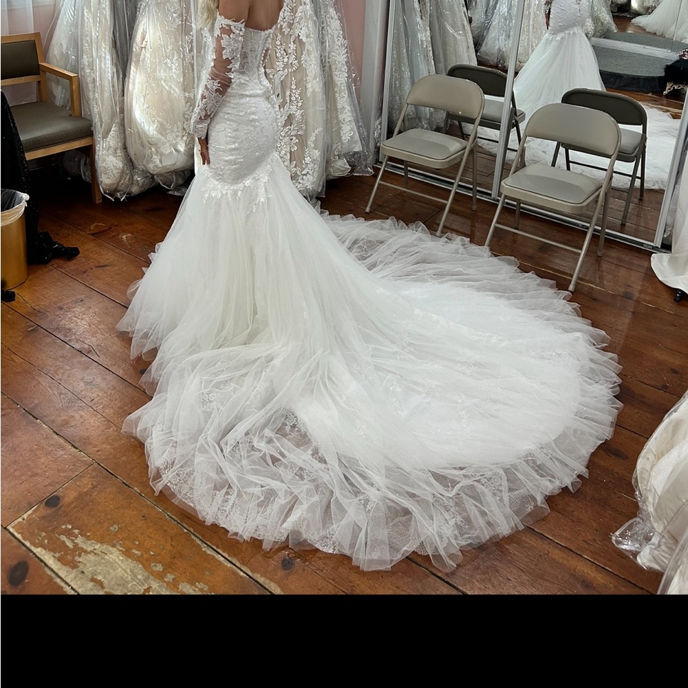 Lillian West Wedding Dress Size 2